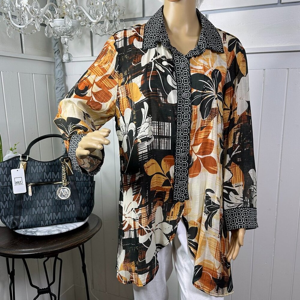 XL Light & Airy Multiples Floral Animal Print  like new Condition Offers Welcome